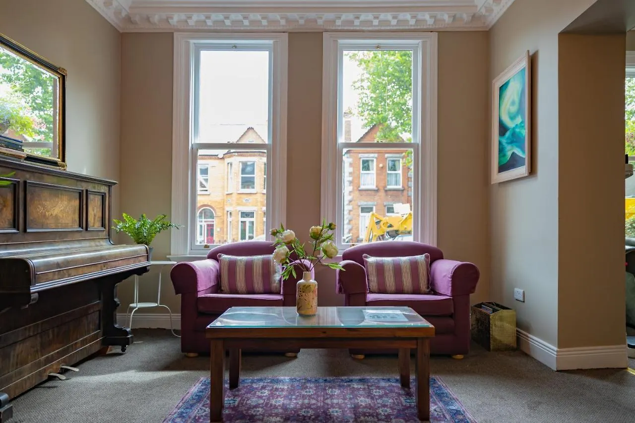 Guest house Egans House Hotel Dublin
