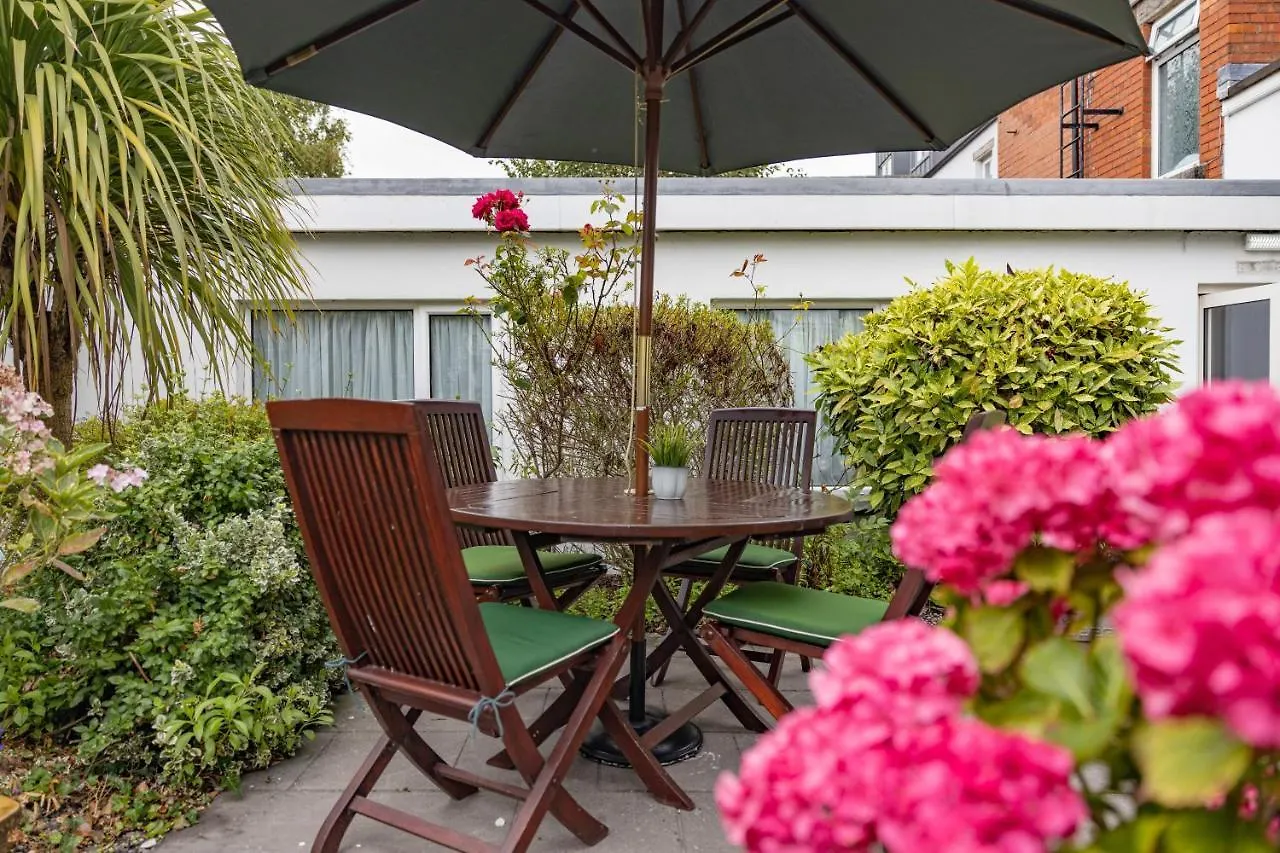 Guest house Egans House Hotel Dublin